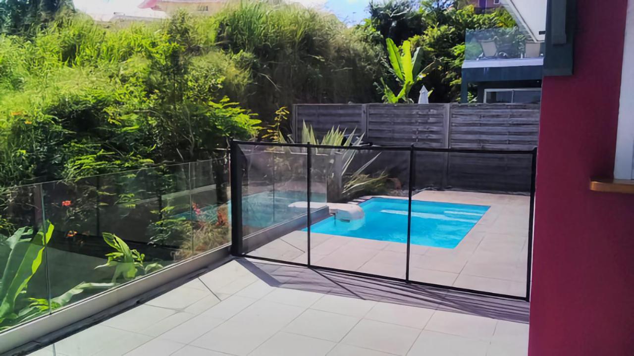 La Villa Jalna Grenadine Deux Chambres Et Piscine Privee 莱特鲁瓦西莱 外观 照片