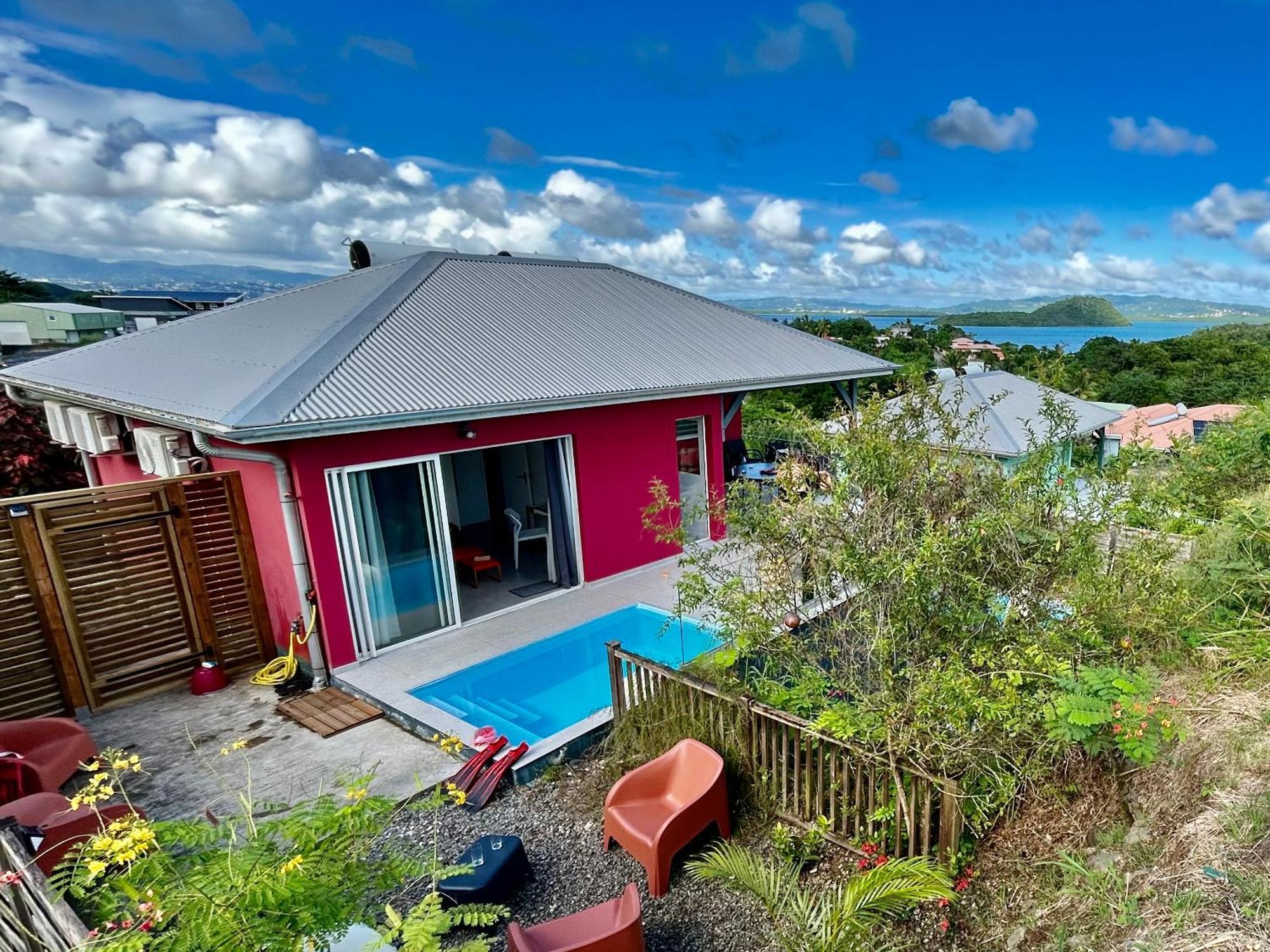 La Villa Jalna Grenadine Deux Chambres Et Piscine Privee 莱特鲁瓦西莱 外观 照片